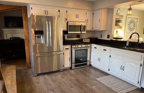 Menomonee Falls House | Your Own Spacious Place with a Pool & Peloton