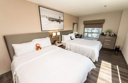 Tenderloin House | San Fran fun near Moscone Convention Center