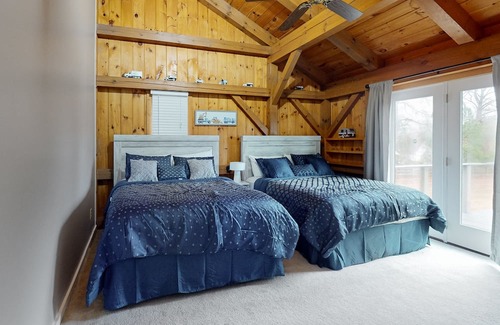 Apex House | Spacious house w/ decks, hot tubs, firepits, water views & luxurious furnishings