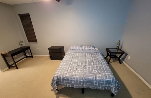 Zephyrhills House | Hidden Waterfront Escape