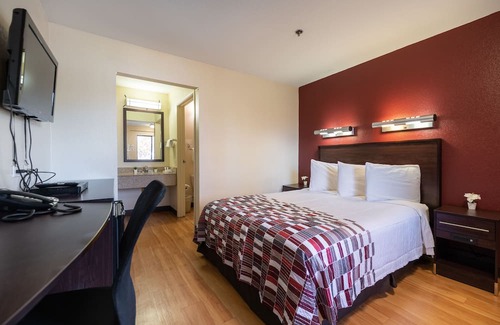 Sacramento Hotel | Sacramento Inn & Suites