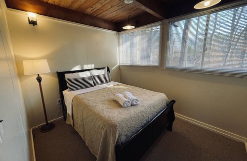 Clemmons Cottage | Escape to our cozy cottages nestled in Tanglewood Park's peaceful woods