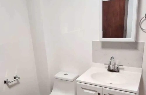 Pacific Heights Apartment | Studio 6. Very clean.