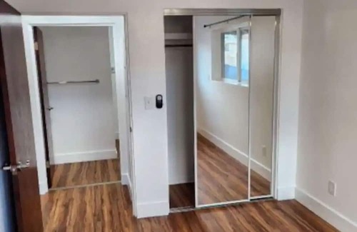 Pacific Heights Apartment | Studio 6. Very clean.