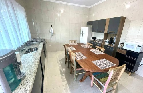 Praia da Olaria House | Novo Sobrado - 500m da Praia do Arrastão