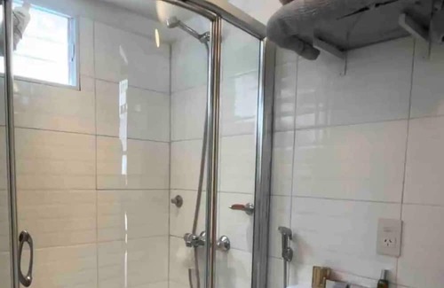 Floresta Apartment | One bedroom apt w/hottub near "Florida" St