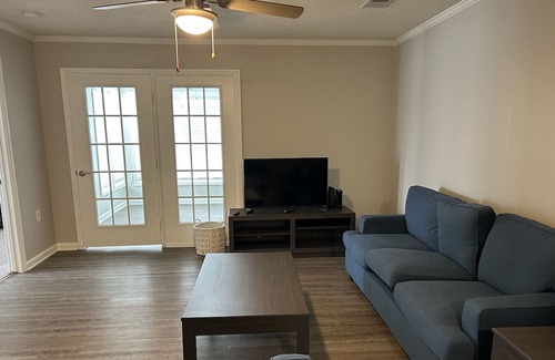 Burlington Apartment | Peaceful Two Bedroom Two Bath