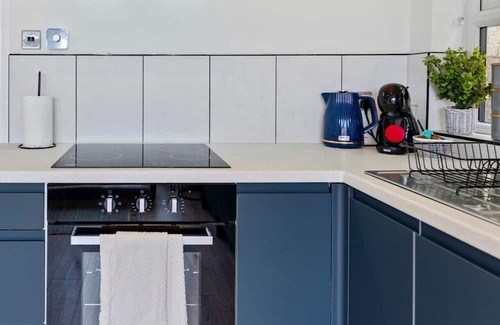 Kettering Apartment | Kettering Central - Modern Luxury Apartment!