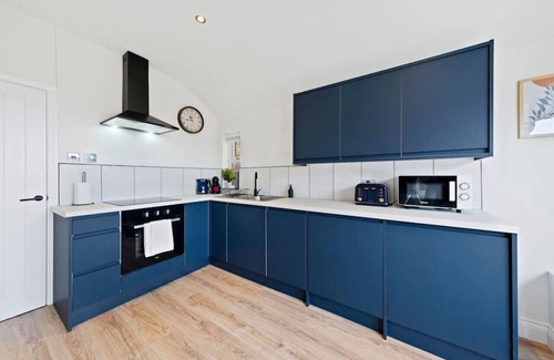 Kettering Apartment | Kettering Central - Modern Luxury Apartment!