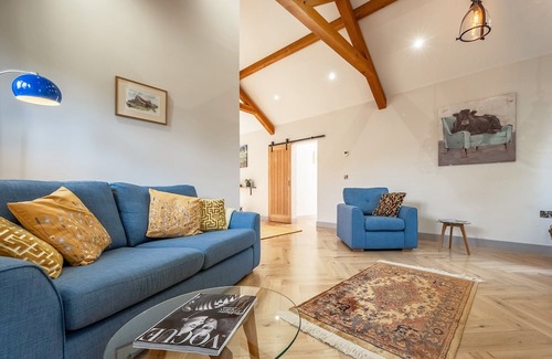 Ipswich Cottage | 1 bedroom accommodation in Henley, near Ipswich