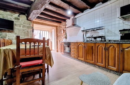 Arenteiro Villa | Casa Carmen Freas