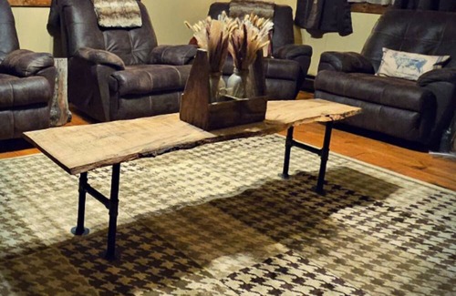 Coshocton House | Country retreat in a rural area of Coshocton county with lots to do nearby.