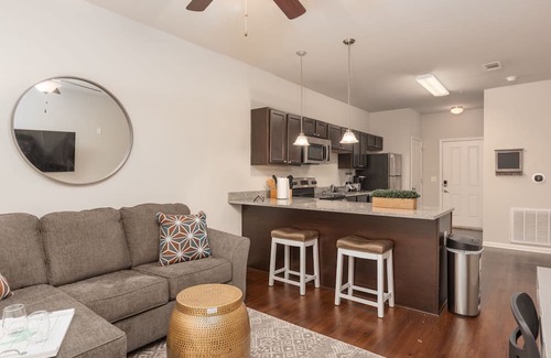 Starkville Condo | Game Day! .5M to Stadium The Peabody-236