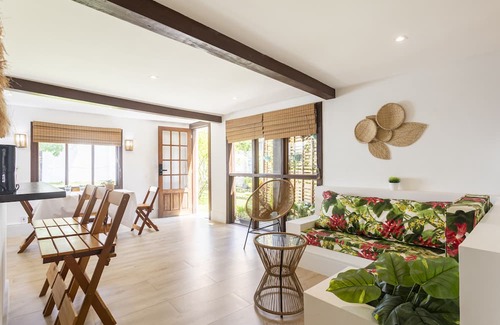 Itanhanga Apartment | Cozy flat non-smoking on lagoon island in Rio's modern neighborhood-Beach&Subway