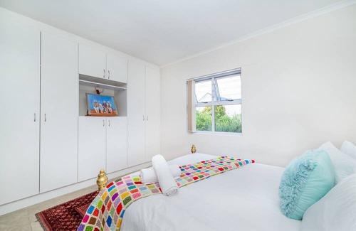 Mykonos House | Laguna Sands - Three Bedroom House, Sleeps 6