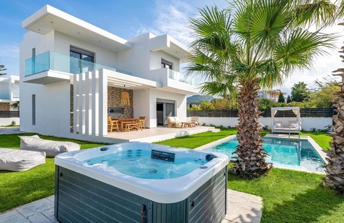 Petaloudes Villa | Villa Rosmary Martini by Villa Plus