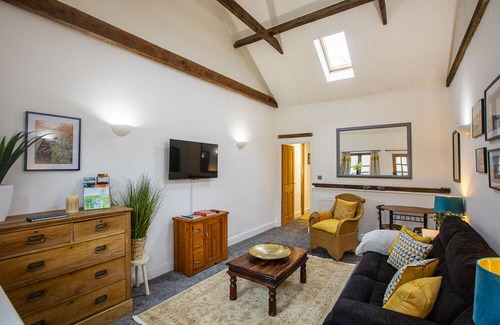 Westmarsh Cottage | The Carriage House a relaxing 1-Bed Cottage in Ash
