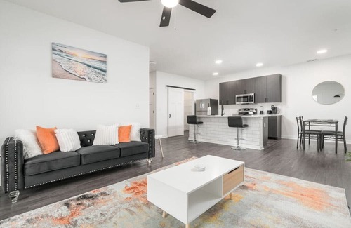 Whitestown Apartment | Corporate Housing by MGM