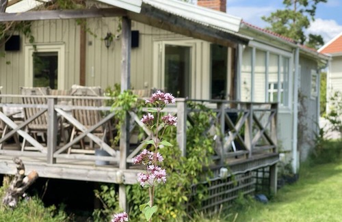 Varmdo Cottage | Summer house near the lake on Djurö