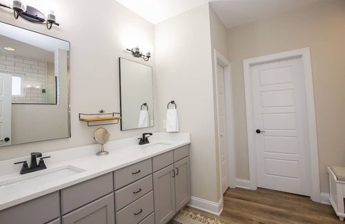 Whispering Pines House | 5-bedroom home on Cardinal Lake. Minutes to Pinehurst & Shuttle to US Open!