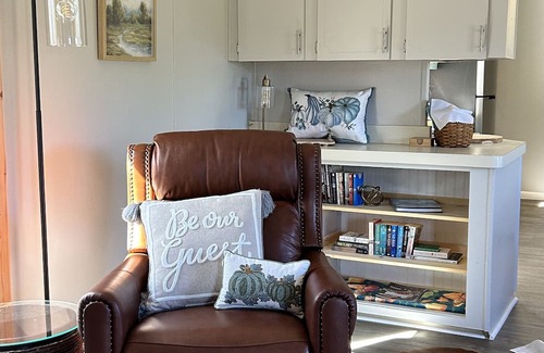 Boys Ranch House | NEW!!Cozy, andclose to all attractions in North Florida and S GA