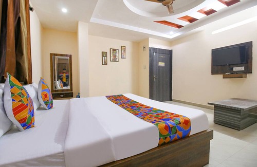 Bhopal Hotel | Fabexpress Smart City