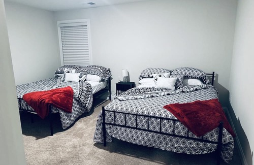 Hagerstown House | Farm & Mountain View Paradise, Quiet Neighborhood Close to Shops and Restaurants