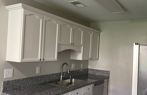 Raleigh House | Newly remodeled 5 BR in North -Central Memphis