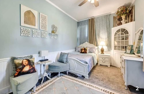 High Point Other | Historic Guest Home