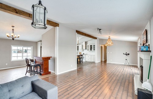 Grant County Cabin | Pet-Friendly Glen Ullin Cabin with Fire Pit!