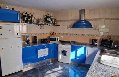 Montanchez Ski Chalet | Casa Rural La Perla. Comodidad y Espacio, dos Lujos Imprescindibles