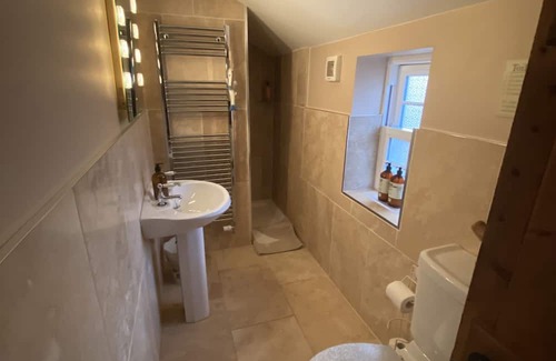 Spalding House | French themed 2-Bed Cottage on the Norfolk Wash