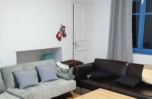 La Salut House | Encantadora Residencia Junto a Park Güell: ¡Tu Hogar en Barcelona te Espera!