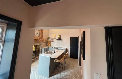 Carnforth House | Lancaster Place 20 - Exceptional Four bedroom house in Carnforth