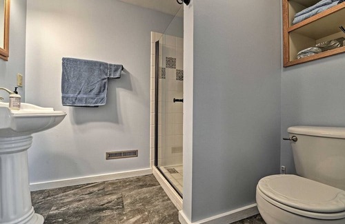 Lander Apartment | Wind River Quarters | Hot tub | Mountain views!