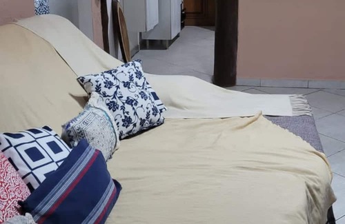 Praia Grande House | Casa da Elenita, em Ilhabela, Pertinho da Belíssima Cachoeira do Paquetá