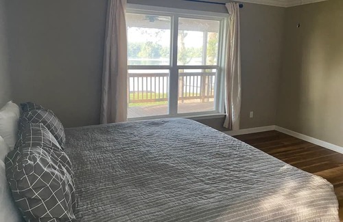 Lowndesboro Cottage | A nice quiet little place on the Alabama River