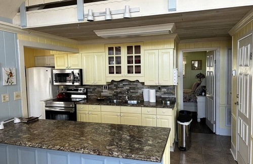 Pine Mountain Ski Chalet | Inviting Lakeview Chalet, Amenities,Near Callaway