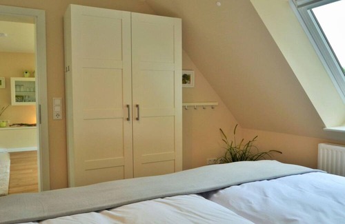 Klein Wittensee Apartment | Holiday apartment garden dream