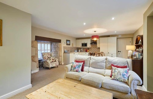 Peterlee House | Host & Stay | The Byre