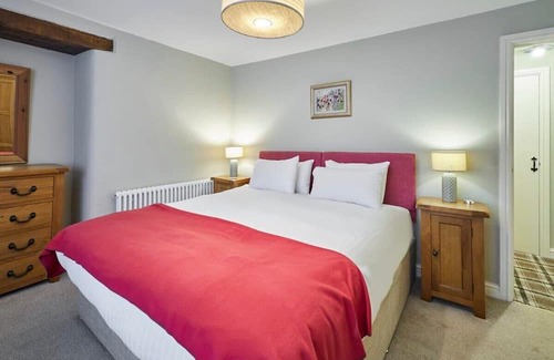Peterlee House | Host & Stay | The Byre