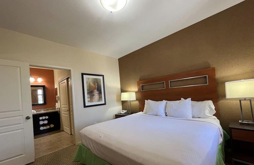 Spring Valley Resort | Family sized Las Vegas condo!