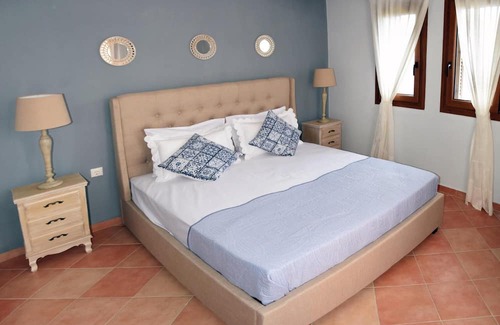 Sourpi Apartment | Goddess Aphrodite Apartment