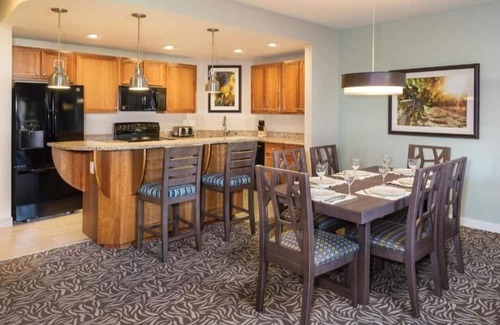 Santa Rosa Resort | 🌟Luxury awaits you! Wine down and relax ! 🌟