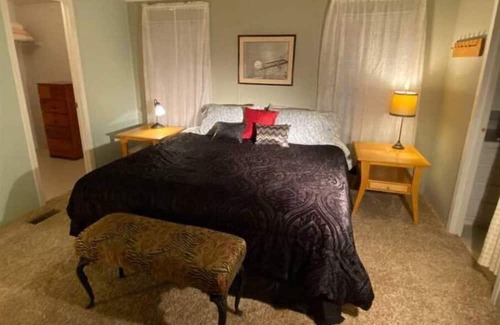 Pittsboro House | A private, comfy home on 24 acres, DeerField.