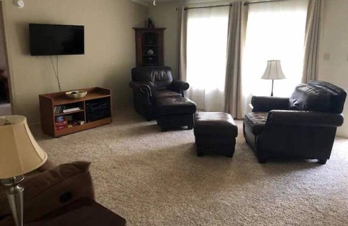 Pittsboro House | A private, comfy home on 24 acres, DeerField.