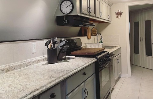 St. Augustine House | Green Acres is located on a traffic free street