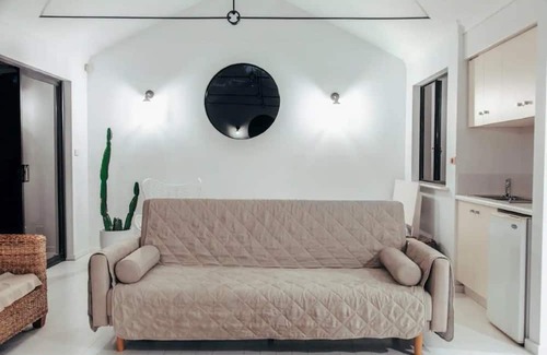 Marybrook House | Sandcastles Holiday Home with Private Beach