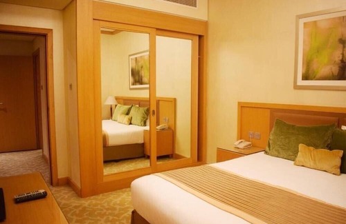 Beach & Coast Apartment | One Bedroom Apartment Near Sharjah Aquarium By E R