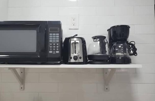 Parkside Apartment | 2 Bedroom 739149 by Houzlet